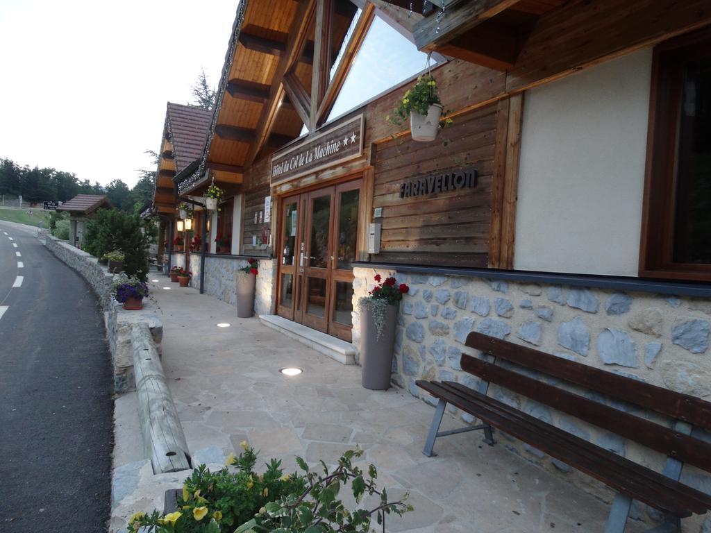 Hotel Du Col De La Machine Saint-Jean-en-Royans Eksteriør bilde