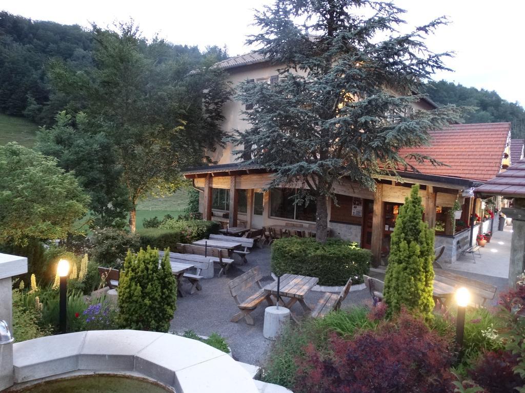 Hotel Du Col De La Machine Saint-Jean-en-Royans Eksteriør bilde
