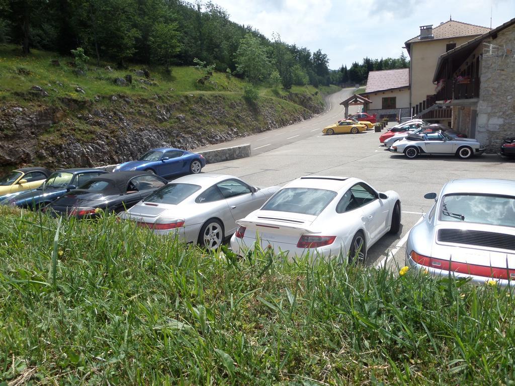 Hotel Du Col De La Machine Saint-Jean-en-Royans Eksteriør bilde